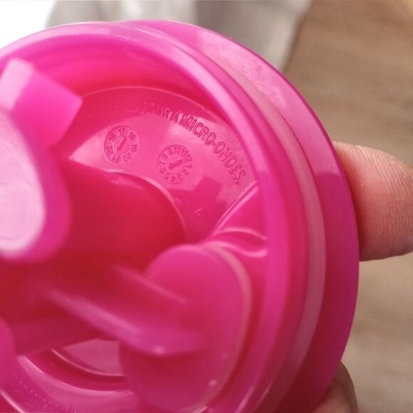 Starbucks Tumbler Cup Cold Soft Touch Sip Lid Pink - Picture 13 of 15